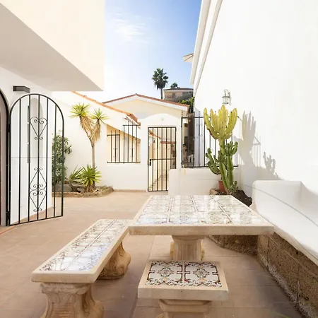 Siam Las Americas Air Conditioner & Swimming Pool & Ocean View Vila Costa Adeje (Tenerife)